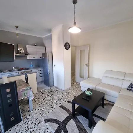 Apartman Alloggio Ema *